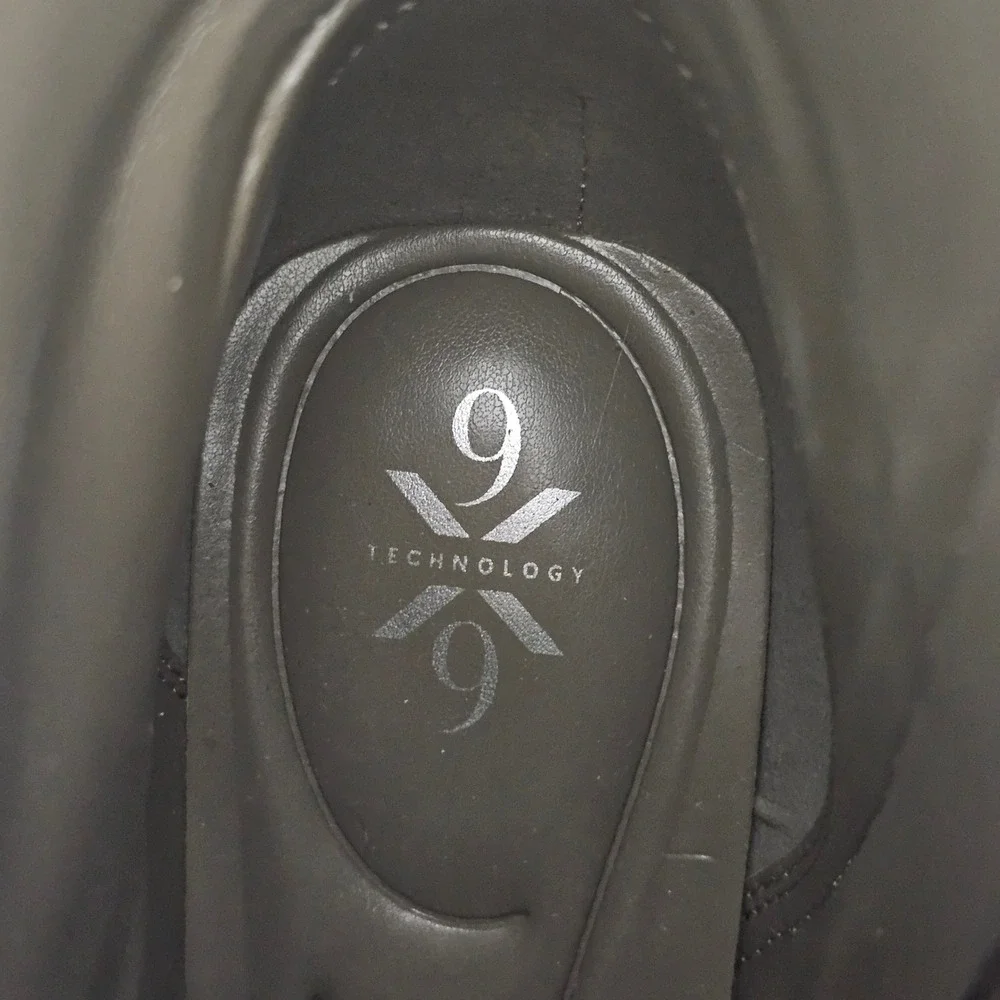 Nine West 9x9 Wndery Leather Block‎ Heel Booties Women's 8M Taupe NWOB